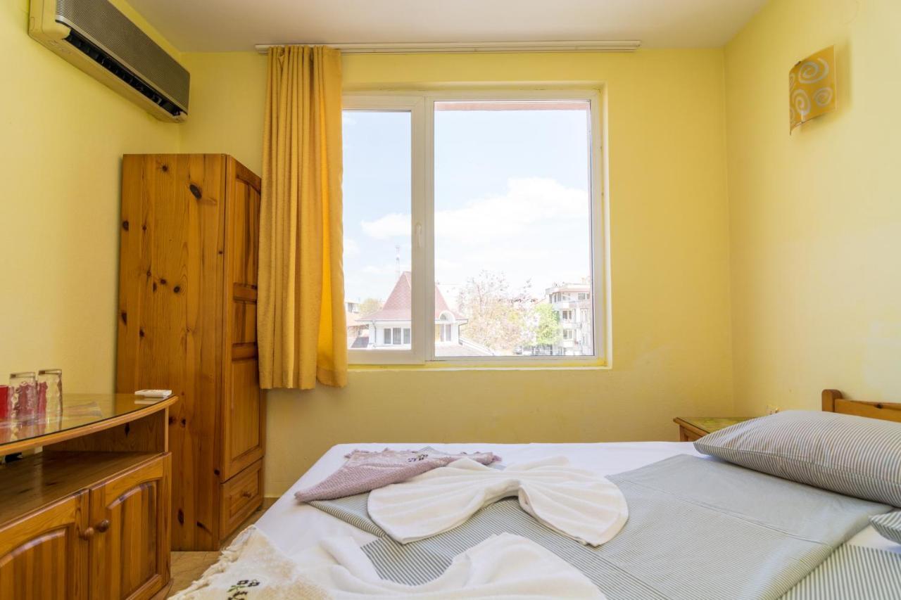 Fener Guest House Pomorie Esterno foto