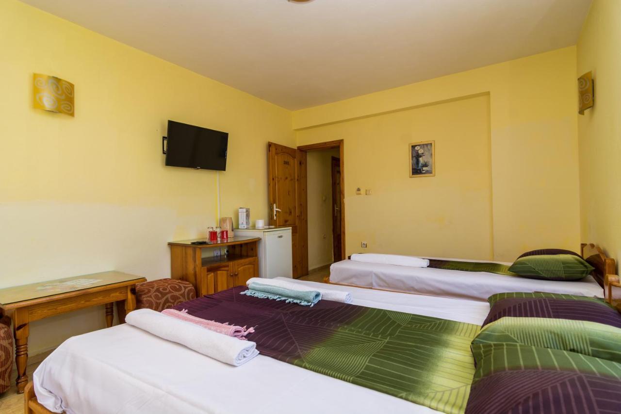Fener Guest House Pomorie Esterno foto