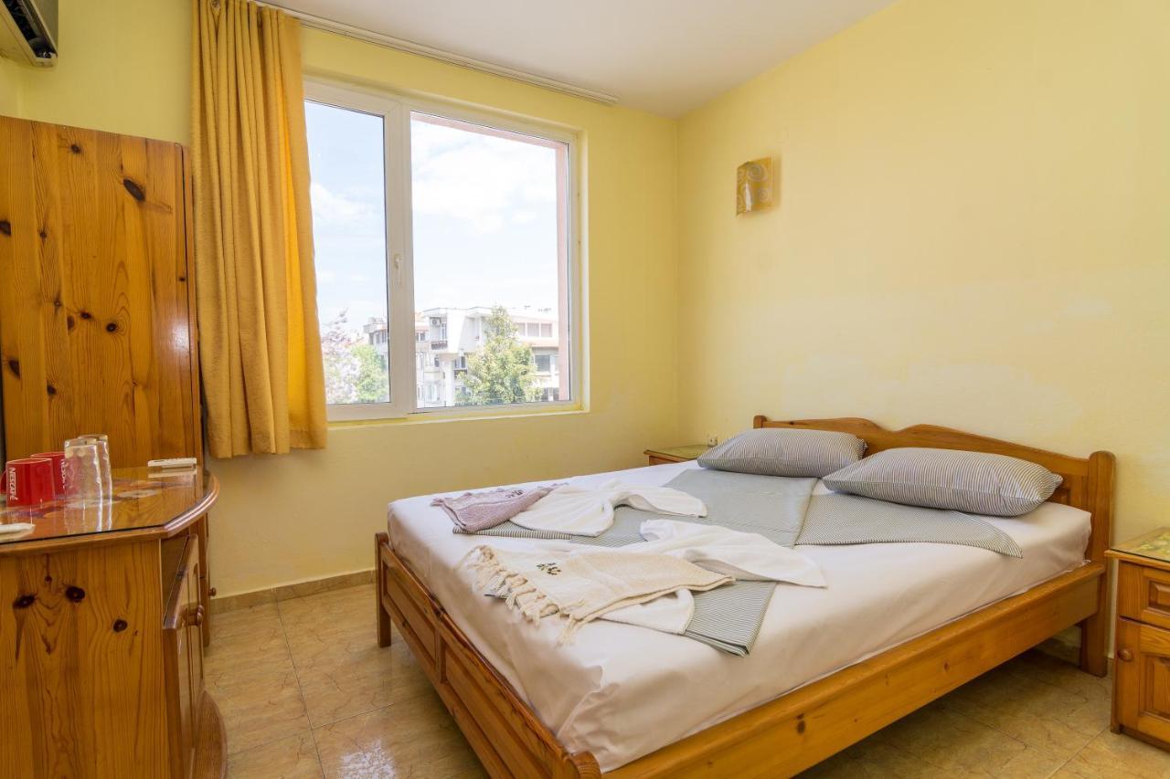 Fener Guest House Pomorie Esterno foto