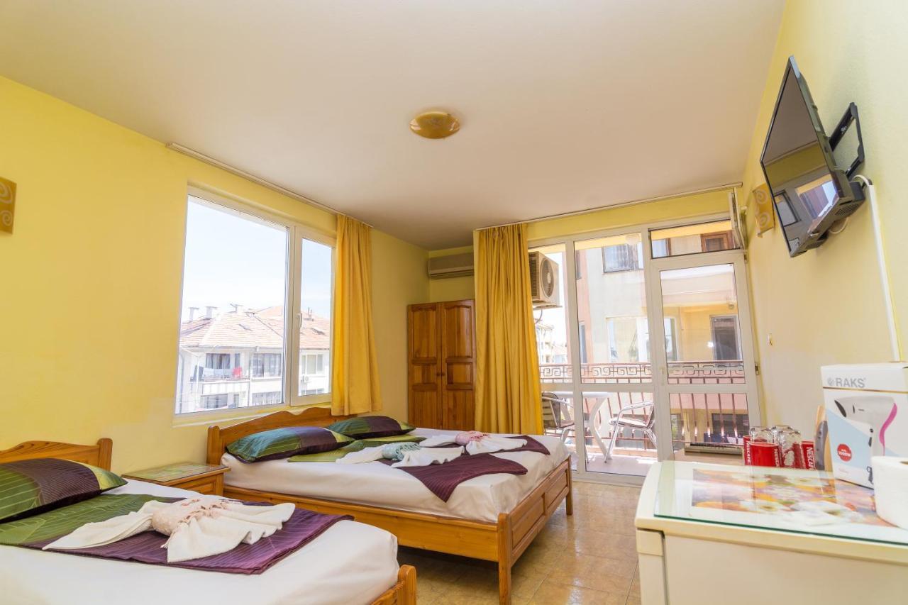 Fener Guest House Pomorie Esterno foto