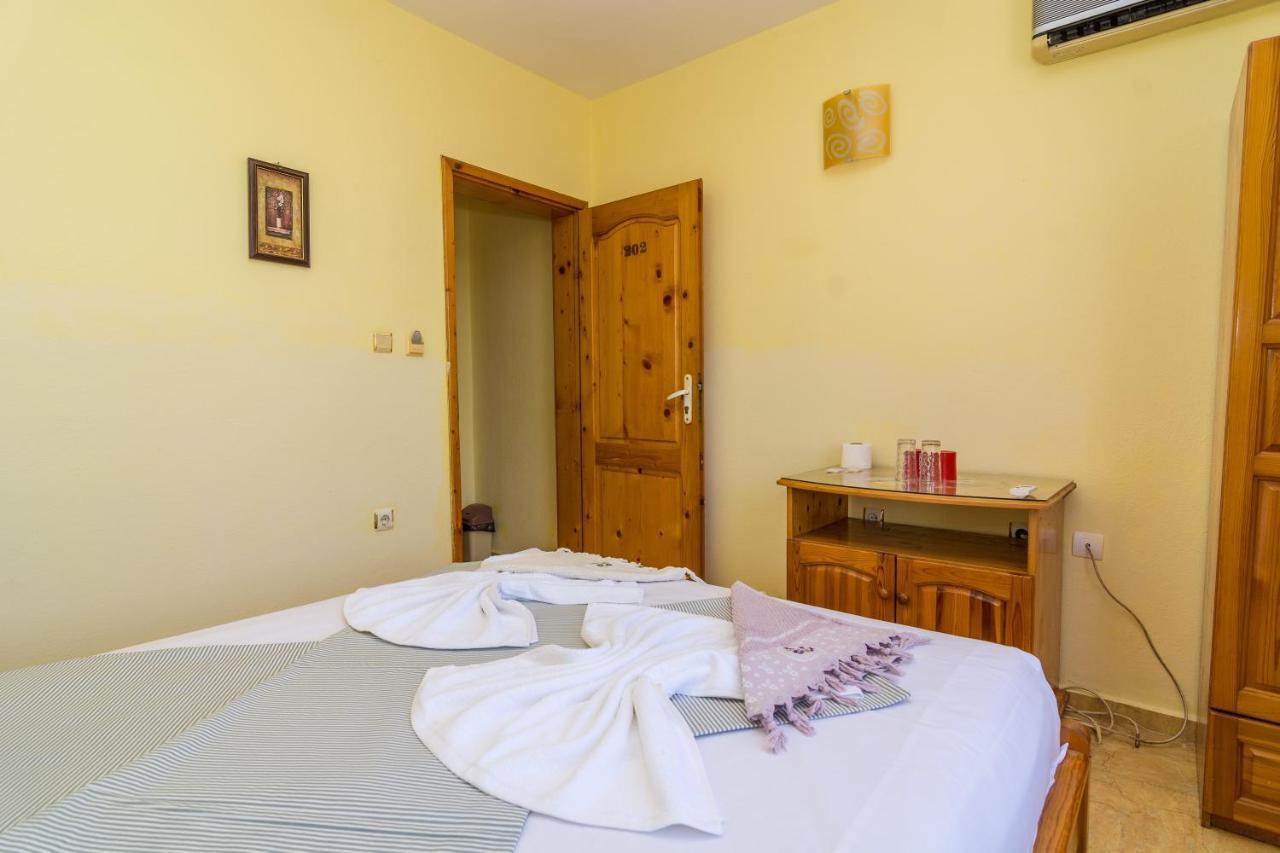 Fener Guest House Pomorie Esterno foto
