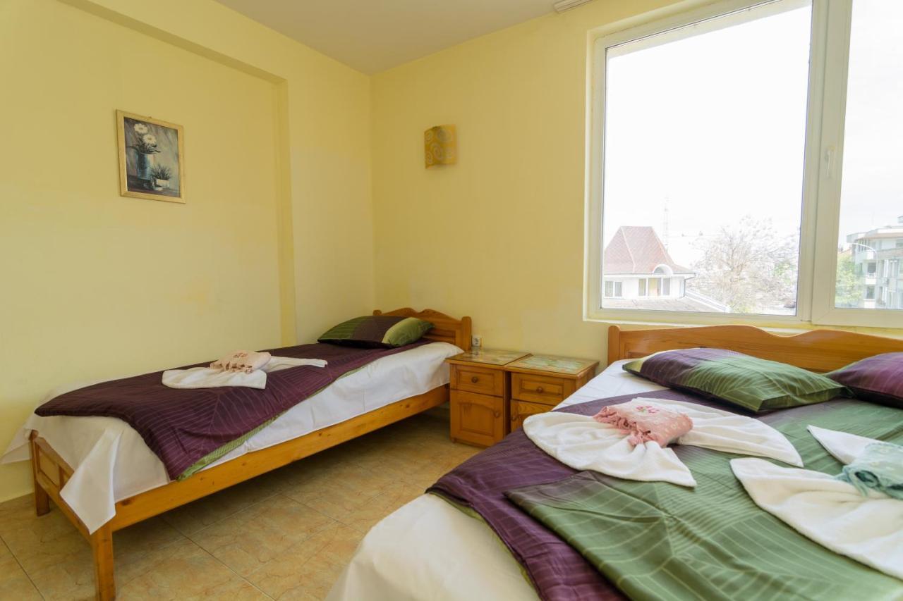 Fener Guest House Pomorie Esterno foto