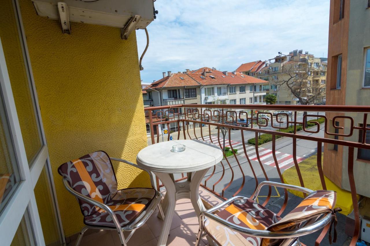 Fener Guest House Pomorie Esterno foto